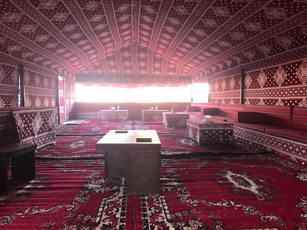 Wadi Rum Quiet Village Camp Buitenkant foto